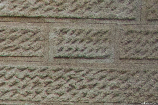 AW 10mm, f/2.8, corner